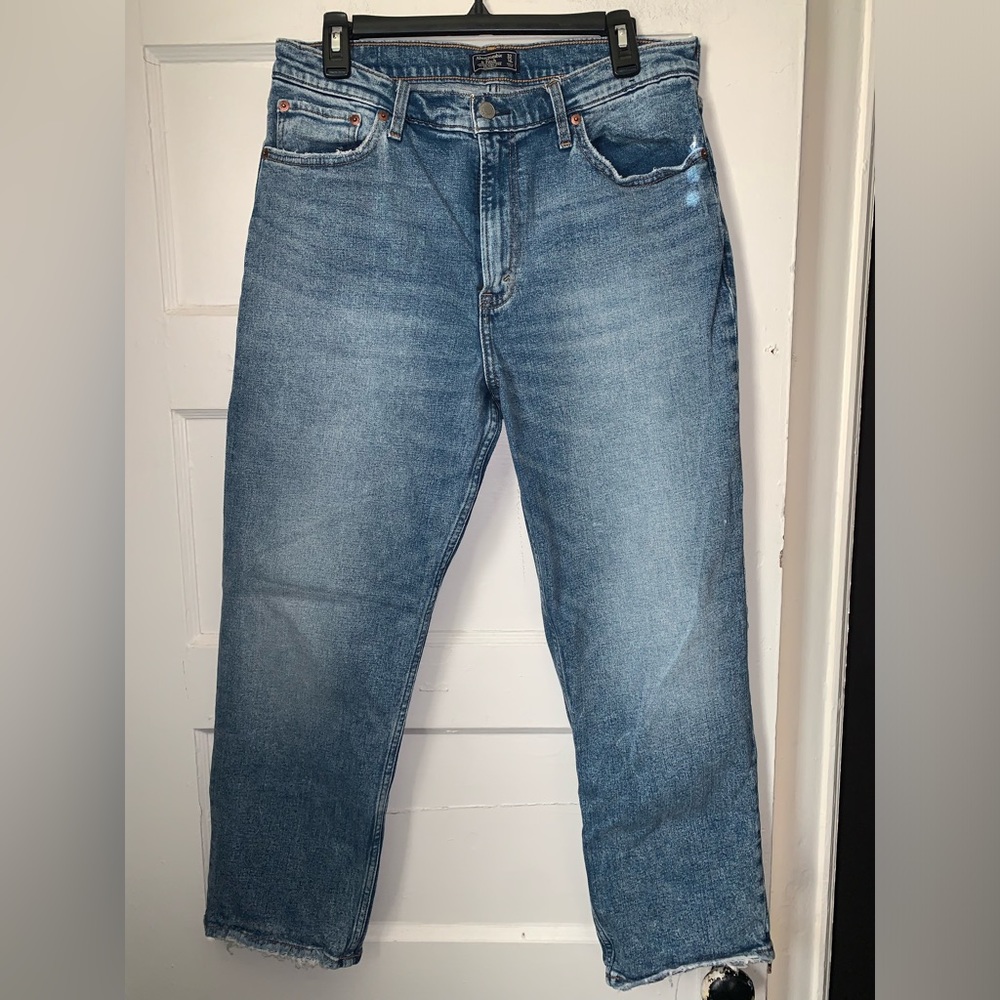 Abercrombie & Fitch ultra high rise medium wash straight leg jeans size 14